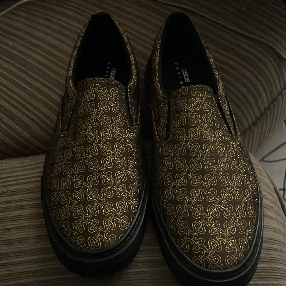 Golden black shoes, slip Ons